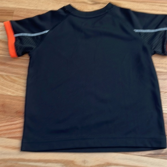 Orioles Fans! Light weight atlhletuc shirt - Picture 4 of 4